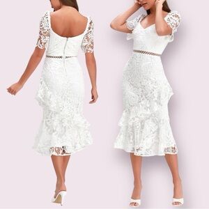 NWOT Lulus Briarwood White Crochet Lace Ruffle Trumpet Hem Midi Dress
